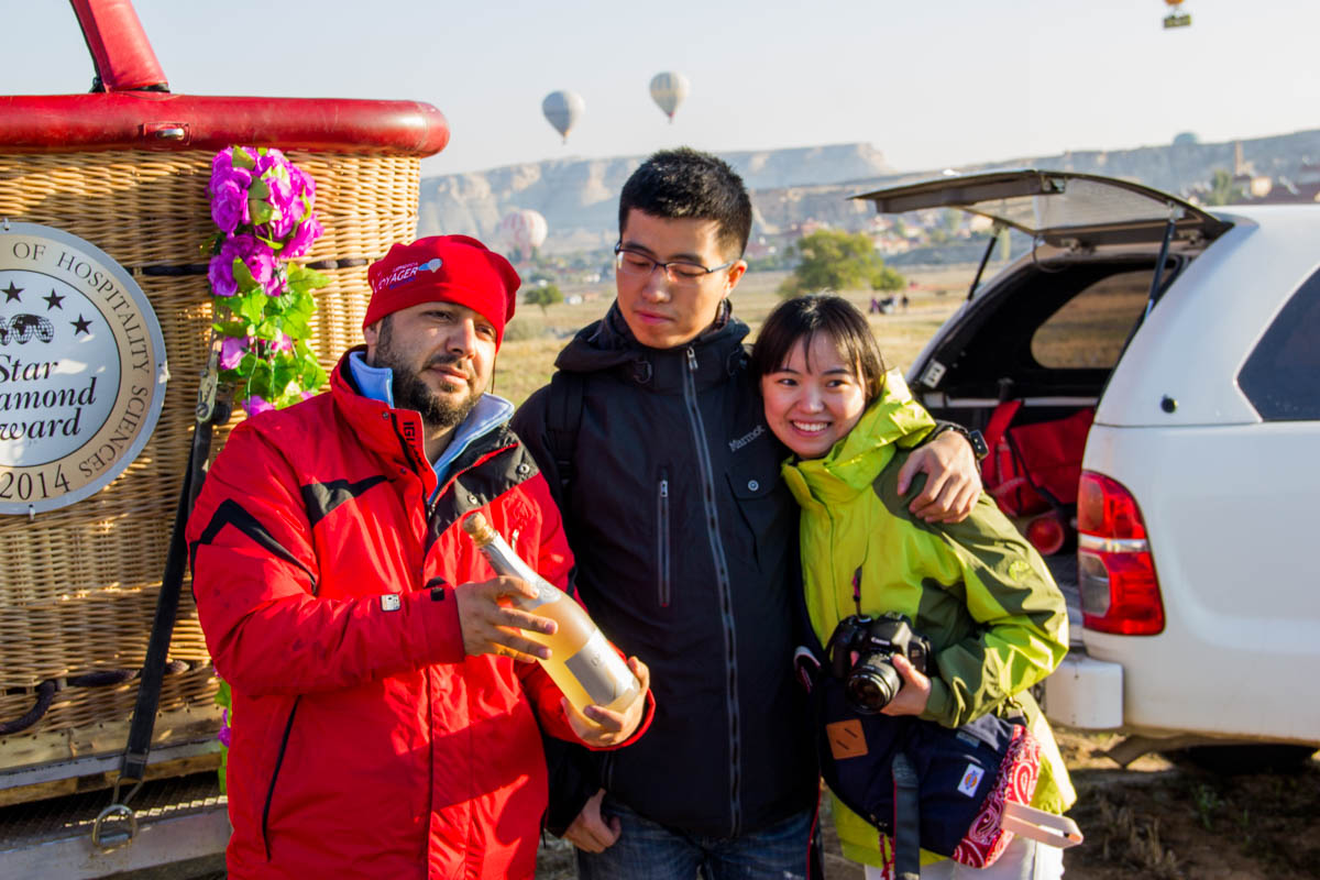Lovely Chinese couple! The guy proposed during the balloon flight and she said yes!